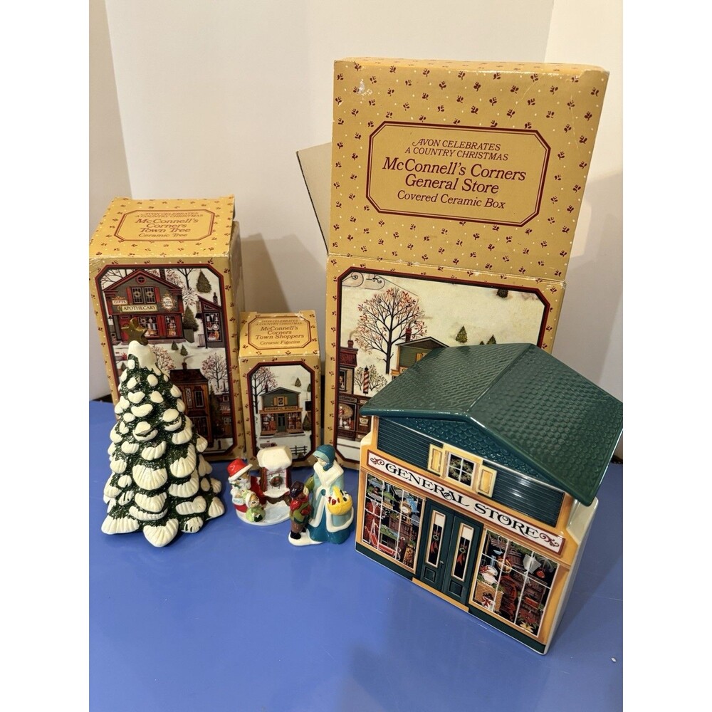 Vtg 1982 Avon McConnell's Corners General Store & Tree & Town Shoppers Lot + Box
